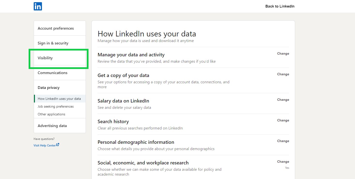 LinkedInはあなたのプロフィールを見た人を表示しますか
