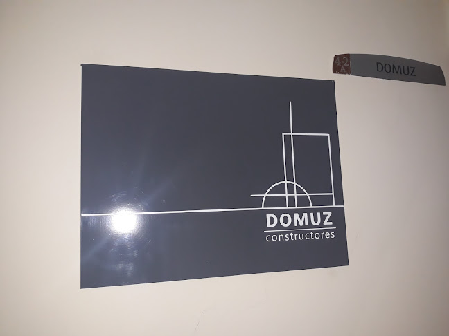 DOMUZ - Cuenca