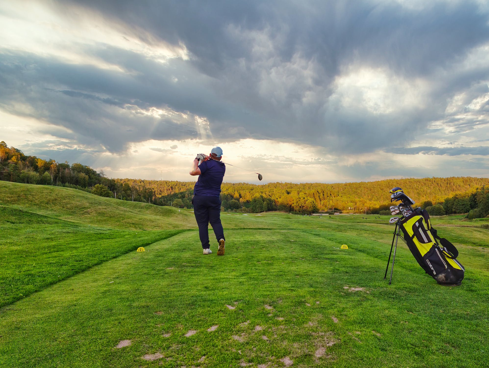 Golf Photo by Martin Magnemyr from Pexels