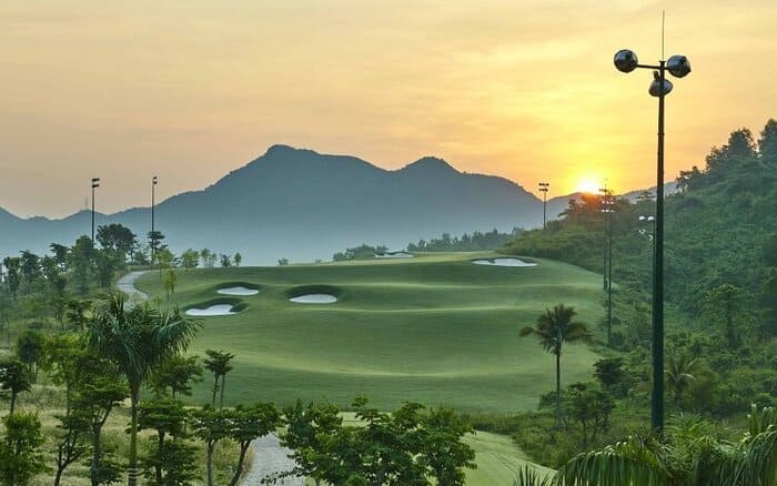 Tour du lịch golf Nghệ An - Sân golf Cửa Lò