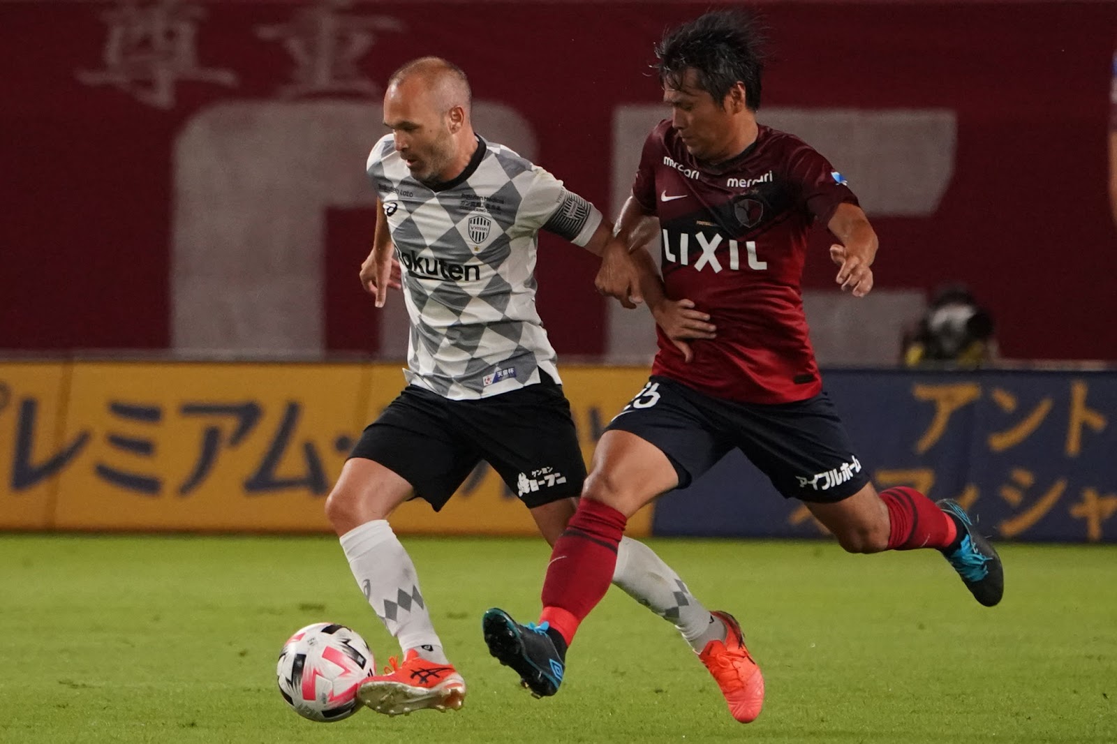 soi-keo-Vissel-Kobe-vs-Kashima-Antlers