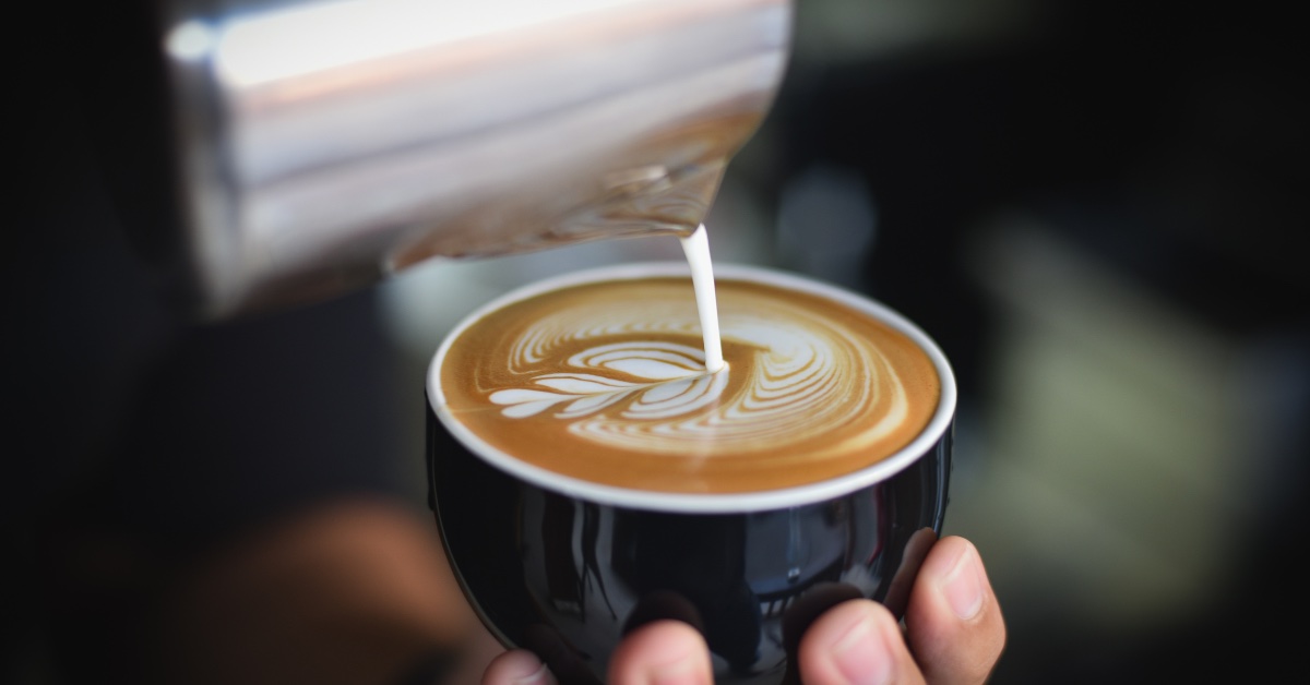 What are Coffee Creamers? (Guide)