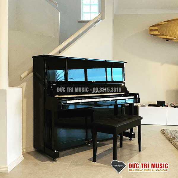 Bảng giá đàn piano cơ đáng mua nhất hiện nay: Đàn Yamaha YUX