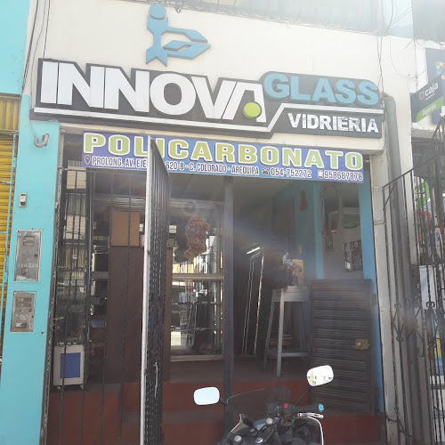 Opiniones de Innova Glass Eirl en Cerro Colorado - Tienda de ventanas