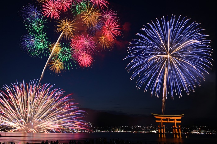 ความเป็นมาของเทศกาลดอกไม้ไฟ พร้อมสถานที่จัดงานสุดอลังการณ์ของประเทศญี่ปุ่น! 4