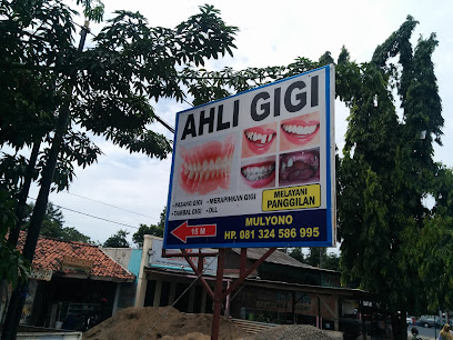 Ahli Gigi Mulyono