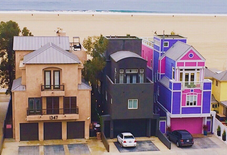 The Story Behind The Viral “Barbie” Beach House – TREMG
