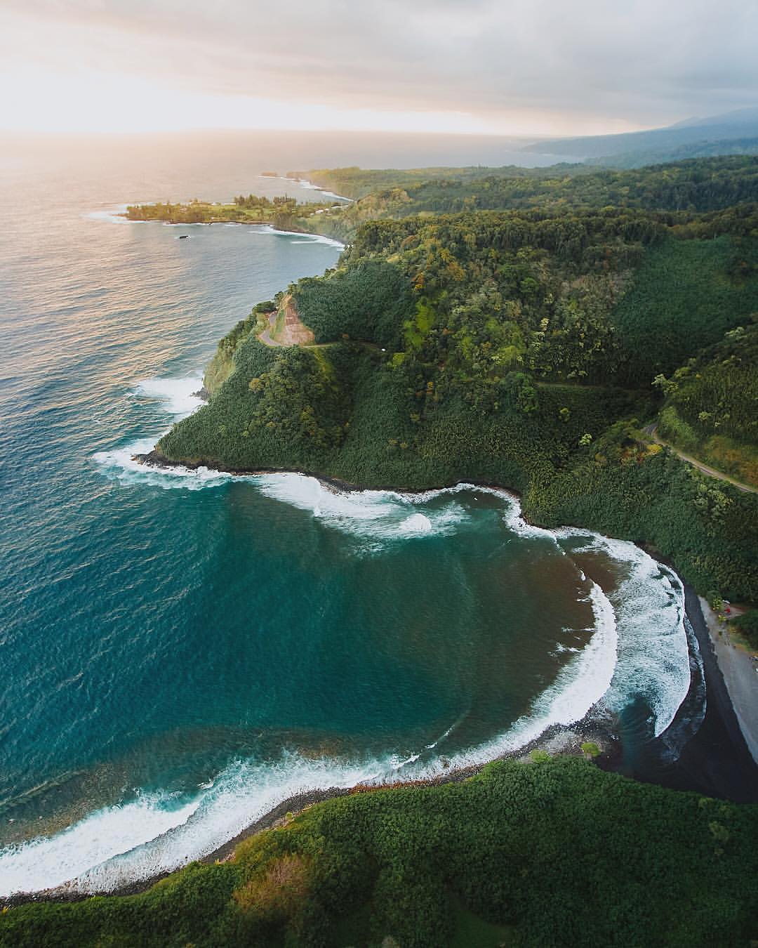 Helicopter Tour - Road to Hana - Maui Ultimate Travel Guide