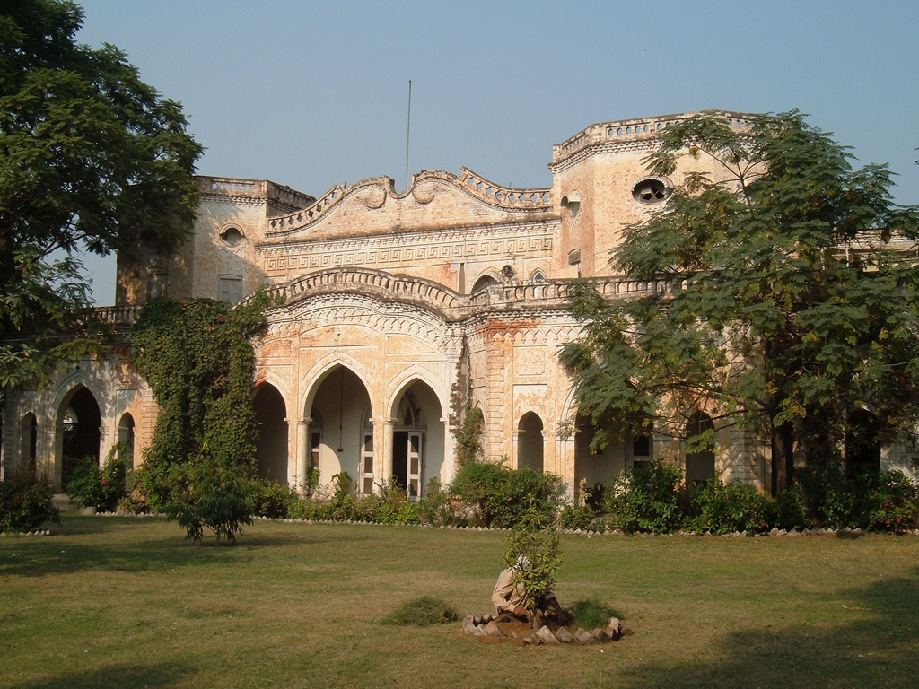 44 - Maharaja's Palace - AKA Poonch House