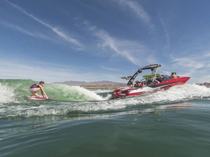 TOP 5 + Things to Look for in a Wakesurfing/Wakeboarding Boat. | Laken  Water Sports | Phoenix Arizona