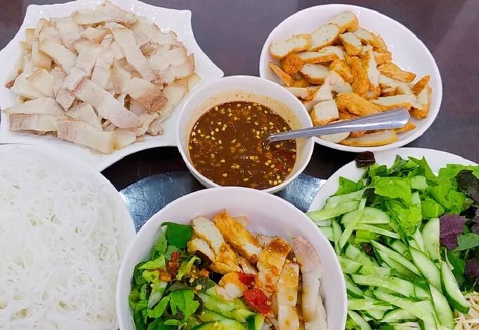 Tour du lịch Phan Rang - Bún mắm nêm thịt luộc