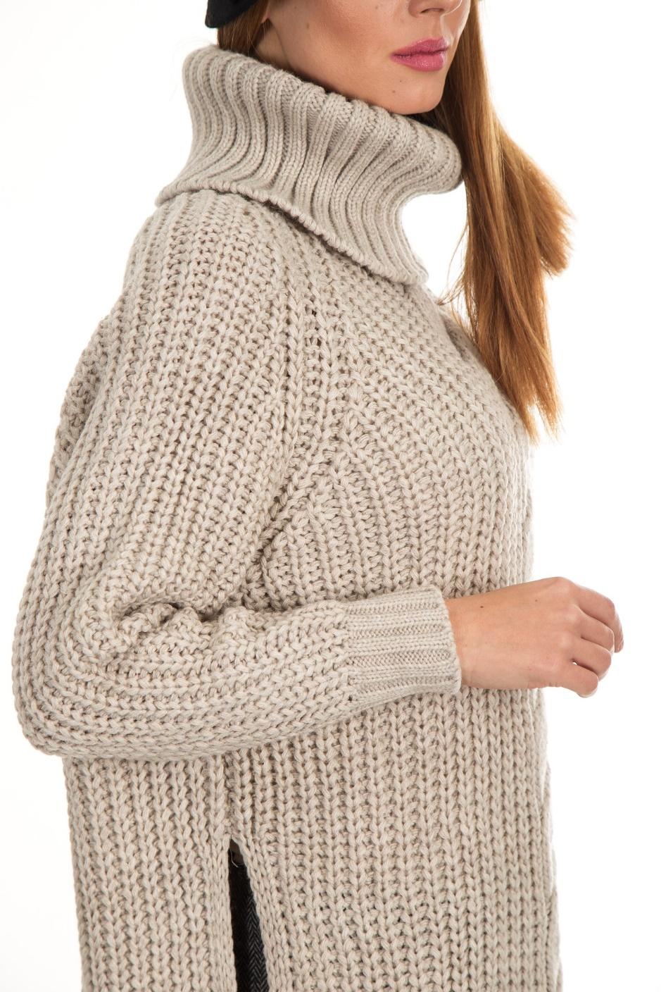Girl wearing wool sweater