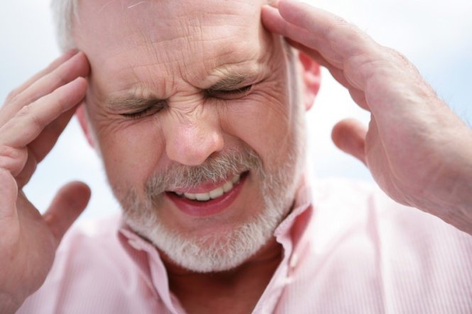 Những cơn đau đầu kéo dài gây suy giảm sức khỏe