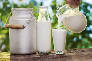 hạn chế dùng bơ sữa khi bị viêm da cơ địa