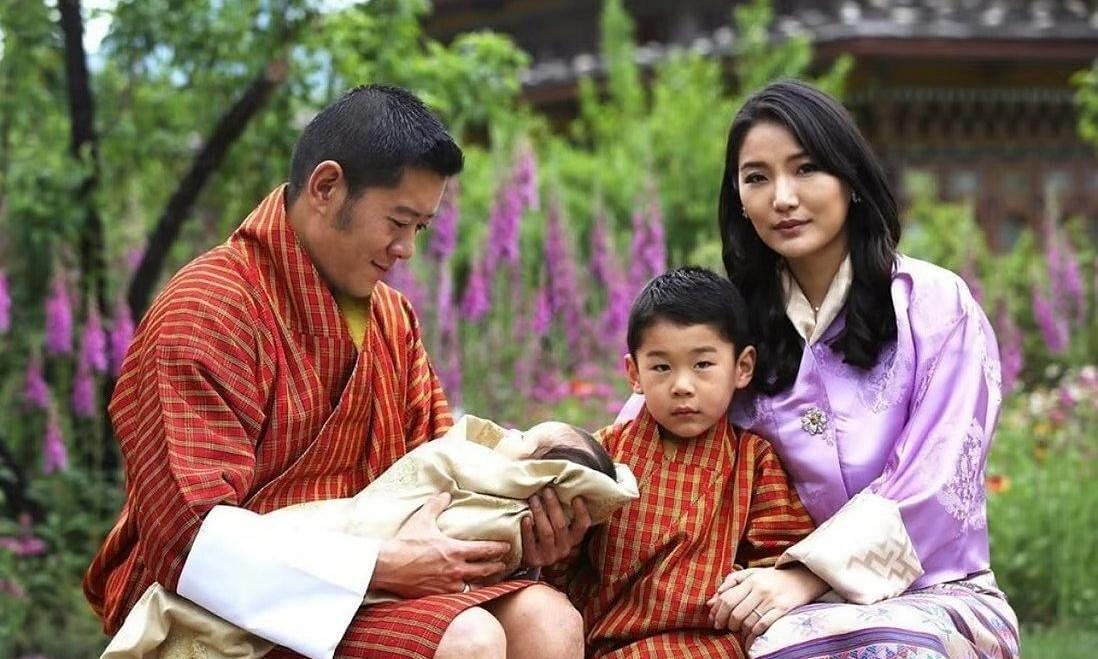 Bhutan's Prince Jigme Wangchuck becomes country's first digital citizen -  Sentinelassam