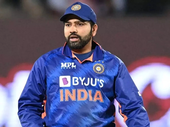 "Rohit Sharma was weak, worried, confused. Won't stay India captain for long," says foramer Pakistani all-rounder.