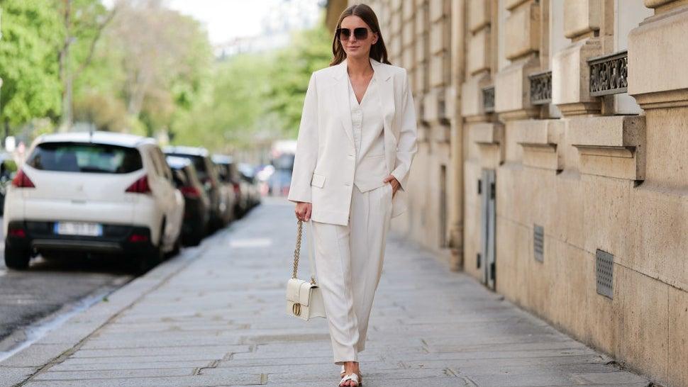 15 Work-Appropriate Summer Fashion Essentials for Women: Lightweight Linen  Blazers, Cotton Blouses and More | Entertainment Tonight