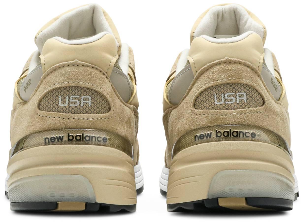 “New Balance 992 Tan” รองเท้าแนววินเทจสุดสวย 03