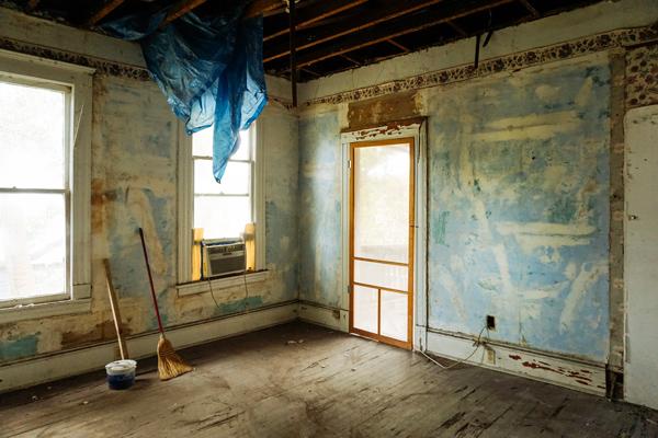 Invested In A House In Poor Condition? Here's What To Do Next