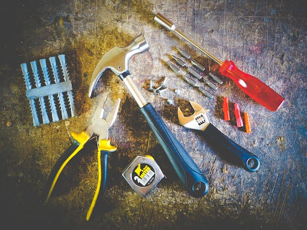 How To Use Power Tool Sets