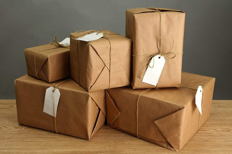Hàng hóa sau khi được gửi vận chuyển cần được đóng gói cẩn thận theo đúng quy cách mà đơn vị giao hàng đã yêu cầu
