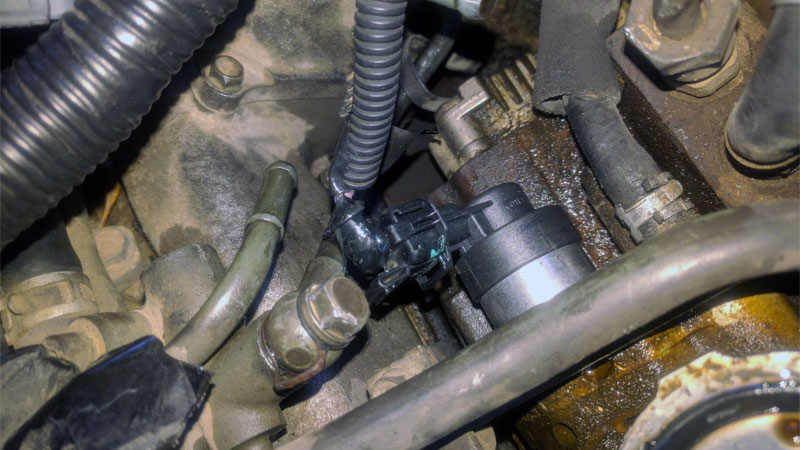 It's safer for your life and your budget if you can detect this problem early. It will be problematic and costly if you change both your fuel pressure sensor and your catalytic converter. Aside from the foul odor, the following symptoms may indicate a defective fuel pressure sensor:
