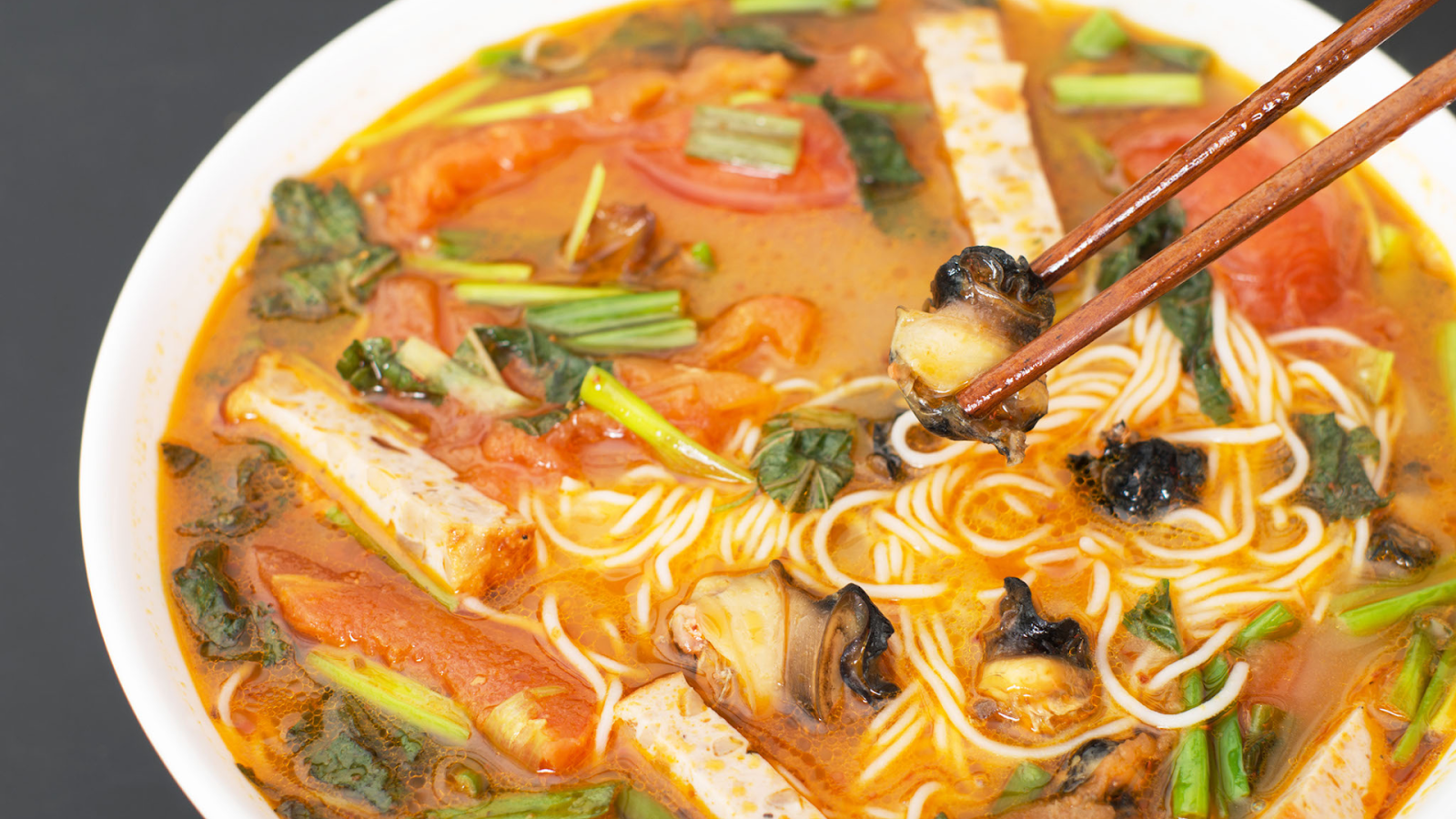 Bun Oc - Vietnamese Cuisine - Discover Your Vietnam