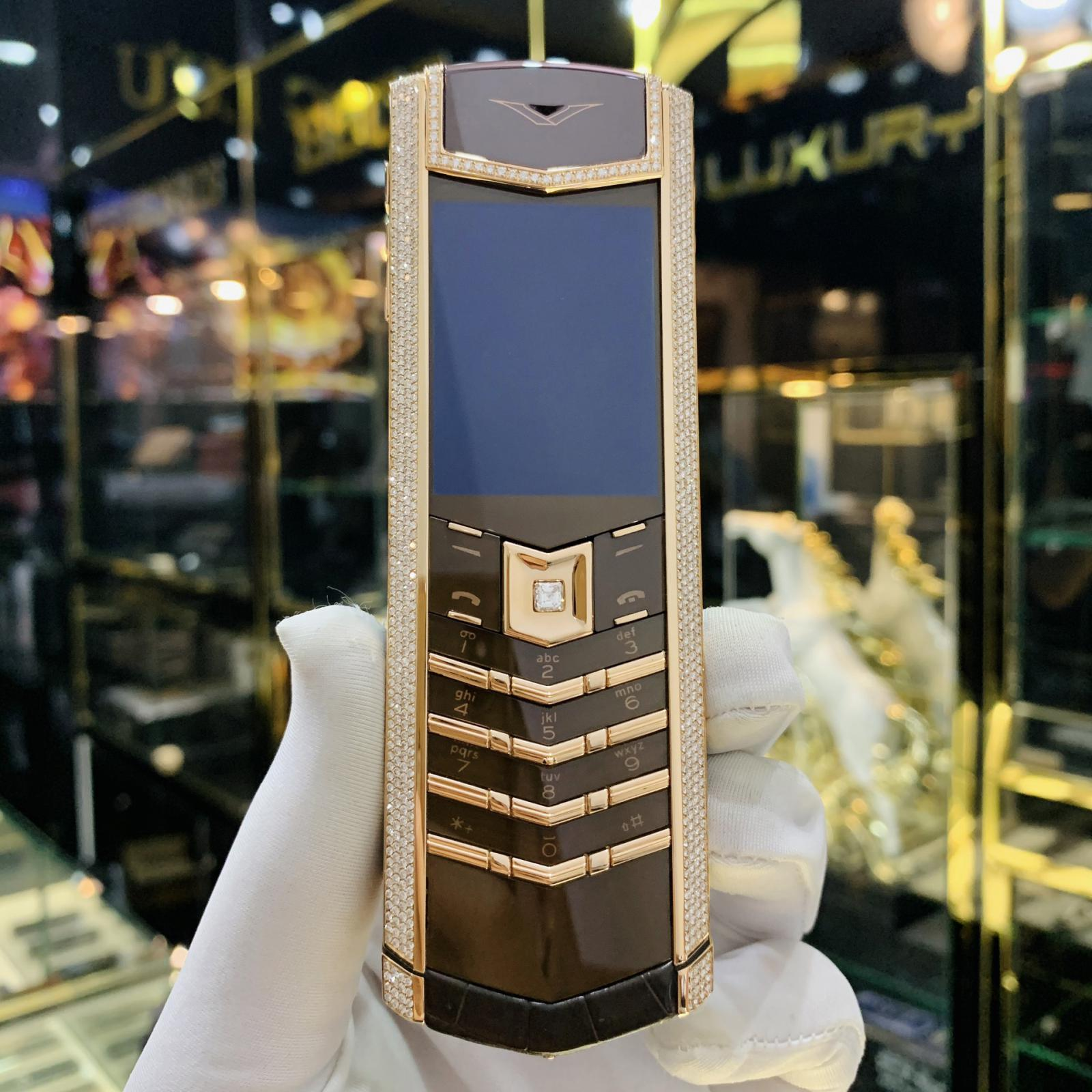 Top 3 Vertu hot dành cho quý ông 2023