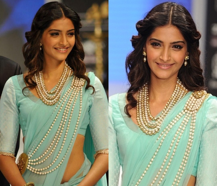 32 Hairstyle Ideas On Saree For Wedding