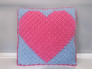 c2c heart pillow