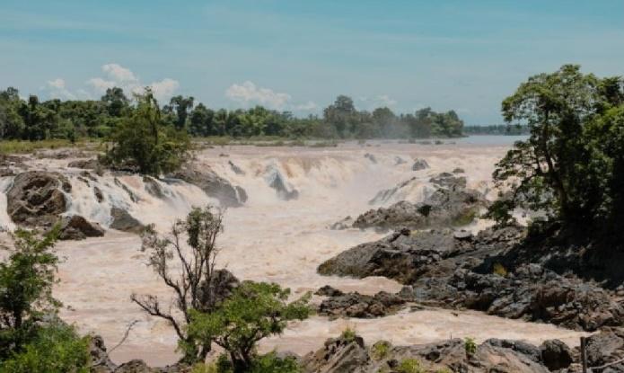 Precarious Mekong 8