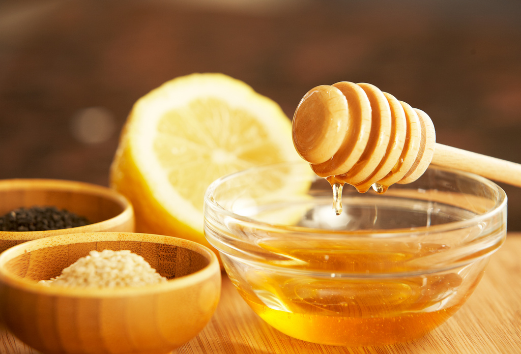 Honey benefits for the skin