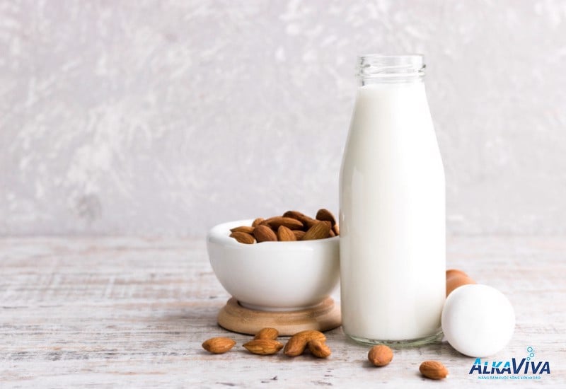 NHỮNG LOẠI NƯỚC ÉP GIÚP GIỮ CHO ĐÔI MẮT LUÔN SÁNG KHỎE