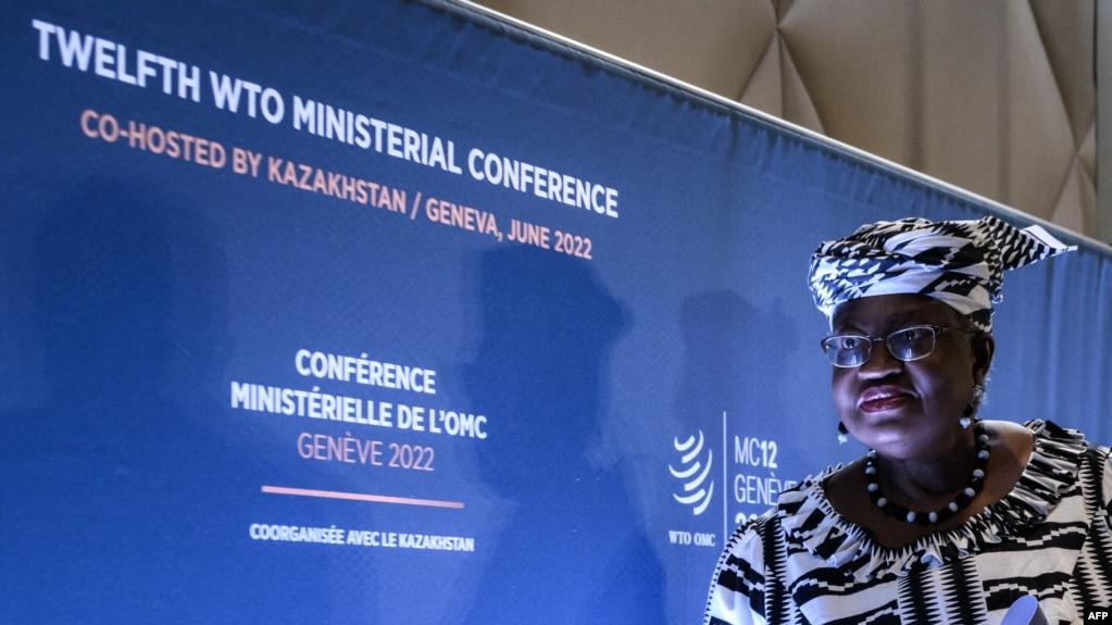 Bà Ngozi Okonjo-Iweala tại cuộc họp báo hôm 12/6.