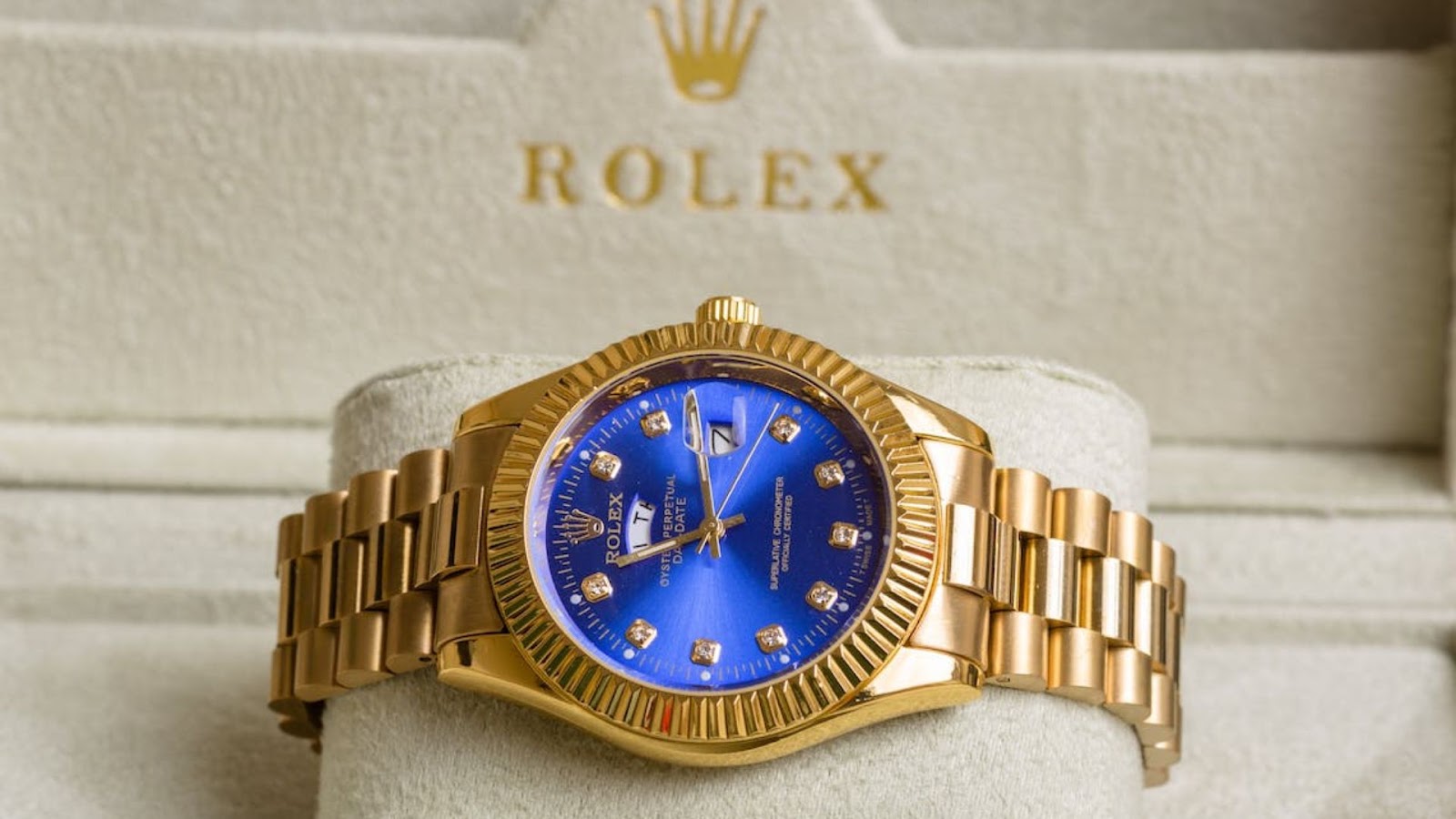 How Much Does A Rolex Weigh?