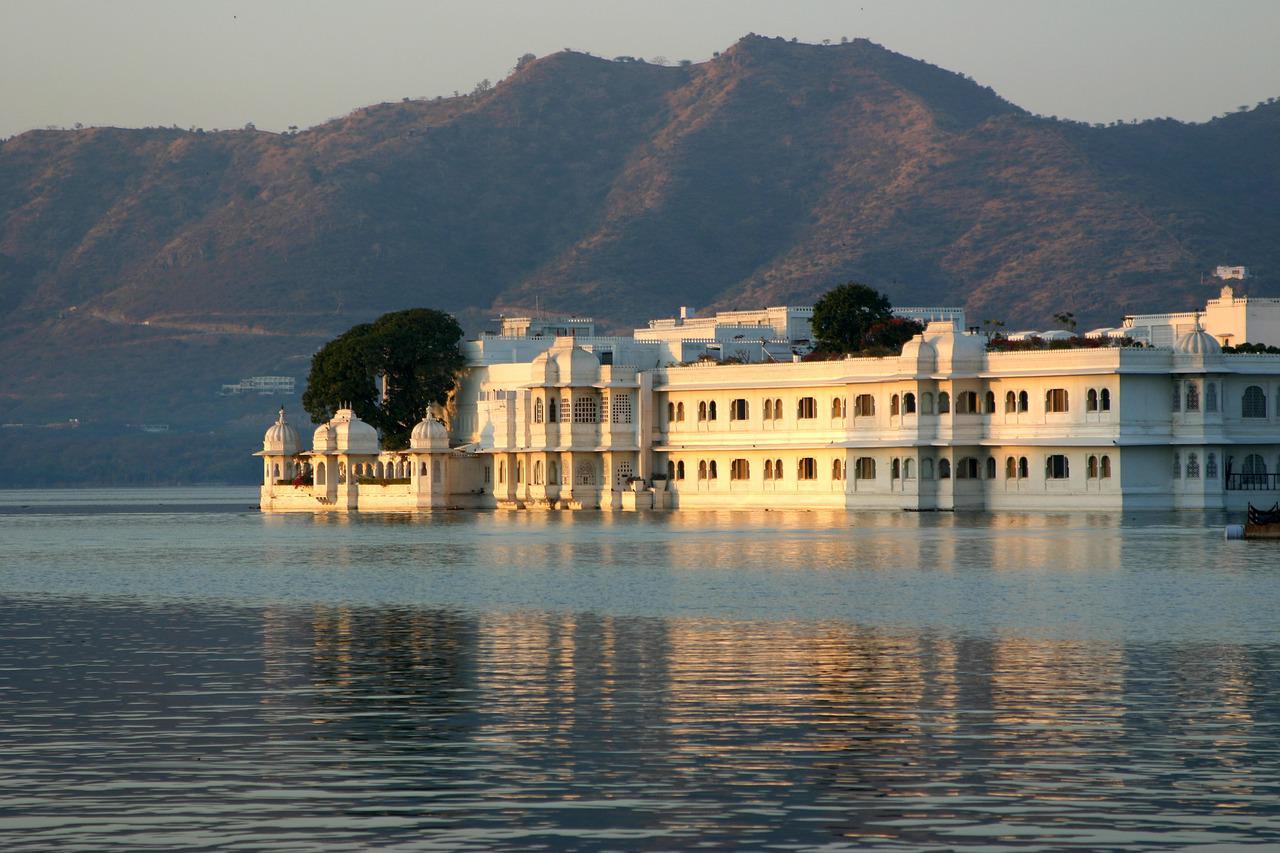 Travel Guide to Udaipur