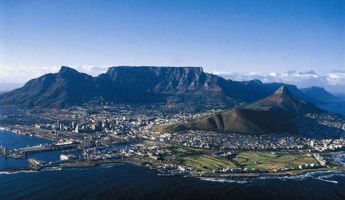 Tour du lịch Nam Phi - Đi tour du lịch Nam Phi nhất định hãy khám phá núi Bàn tại Cape Town