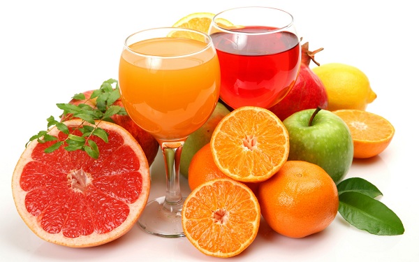 Các loại trái cây rất giàu vitamin và khoáng chất cần thiết cho cơ thể. Đặc biệt, đối với những loại trái cây giàu vitamin C và A lại rất tốt cho làn da, nhân tố kích thích collagen sản sinh.