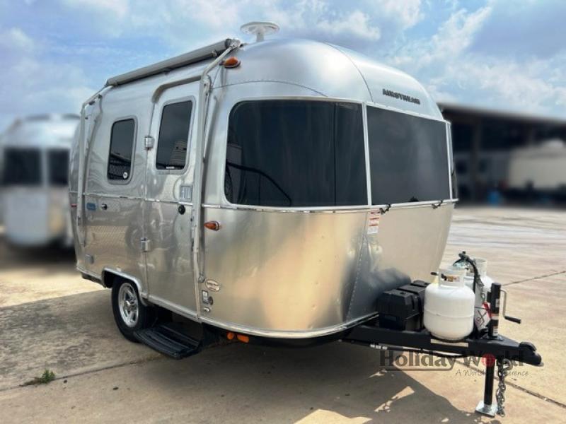 Find more Airstream RVs for sale at Holiday World today!