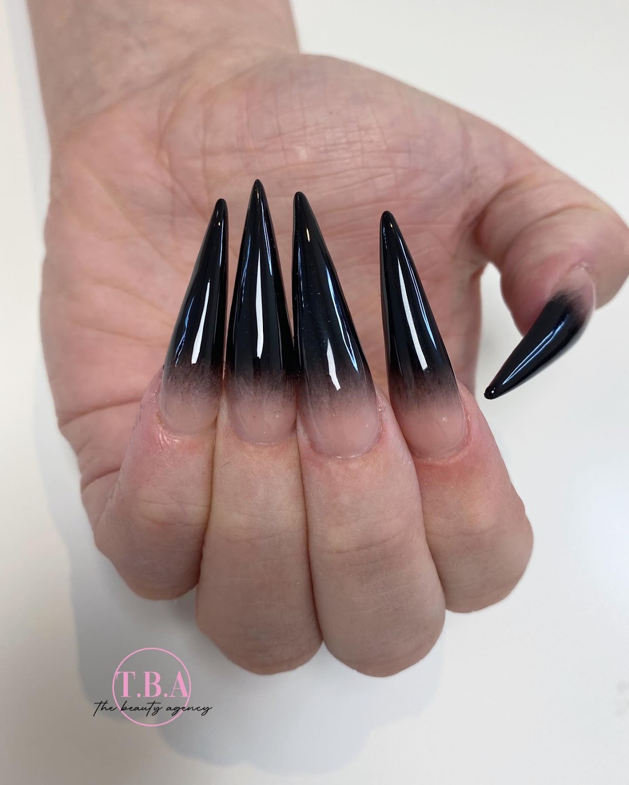 Black Ombre Stiletto Nails