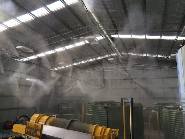 Hệ thống phun sương công nghiệp có tác dụng khử bụi trong nhà xưởng