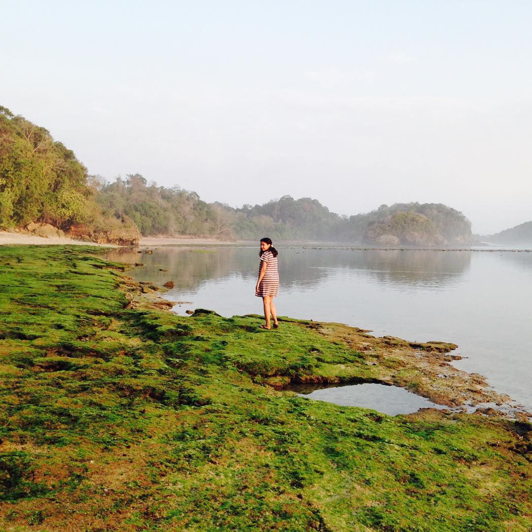 Pantai Kondang Merak