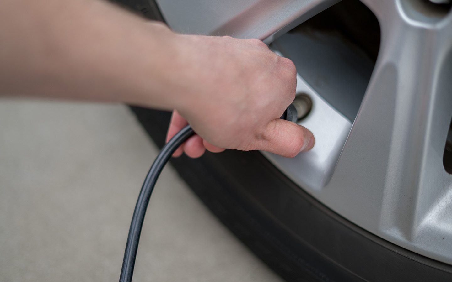 check car tyre pressure regularly and fill the tyres as needed