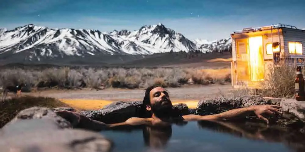 Benefit from being in nature at a hot spring