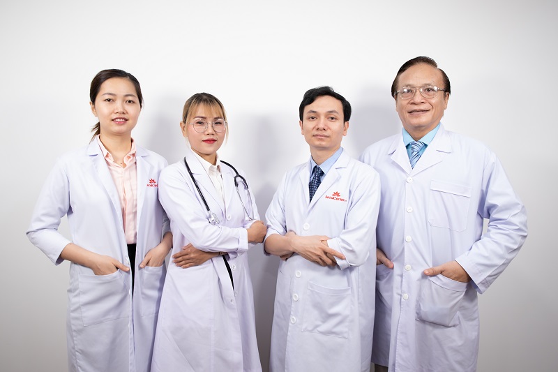 Đội ngũ các bác sĩ chuyên khoa tại Seoul Center luôn tận tâm với khách hàng