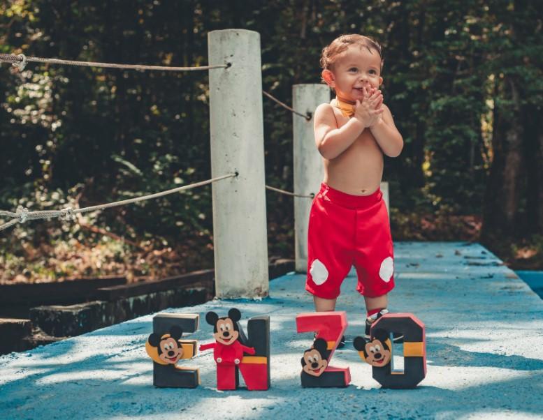 Baby with name spelling