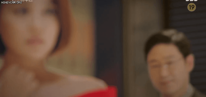 Oh Yoon Hee trèo giường Ju Dan Tae, bà cả Su Ryeon bắt tay trai trẻ để trả thù đỉnh cao ở tập 18 Penthouse - Ảnh 12.