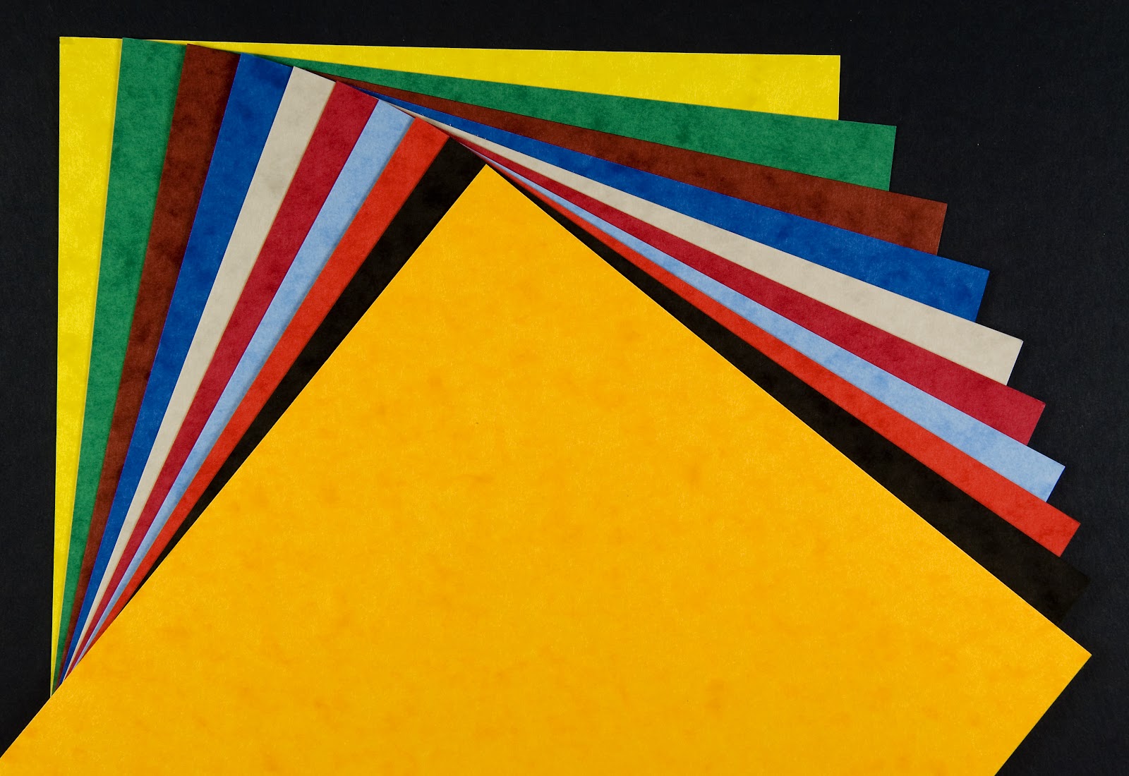 File:Coloured, textured craft card.jpg - Wikimedia Commons