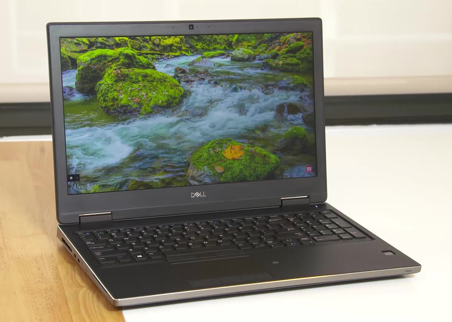 This image shows the Dell Precision 17 7730.