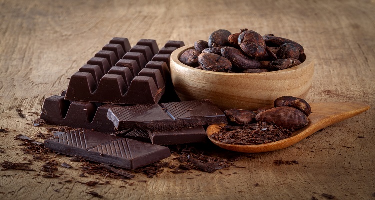 ما نوع الشوكولاتة التي يمكن أكلها في نظام الكيتو؟ - أخبار صحيفة الرؤية